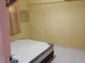 布莱德地铁站2分钟普通房女生