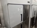 冷冻冰箱