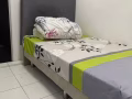 宏茂桥，大牌574，隔间出租，可以服务业，制造业