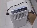 今天刚到的冷气空调，房东不让我用 现卖了 一次没用过