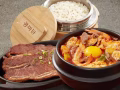 副厨师长 （5.5天工作日/周末轮休）最高5000新币每月