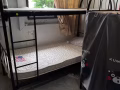 人少安静，事少
