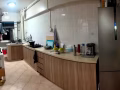 靠近 文礼 先驱 地铁站 HDB 女搭房