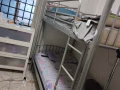 裕廊东249裕花园地铁站附近男搭房四人间400