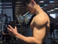 男按摩师 专业按摩