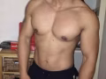 壮男按摩理疗