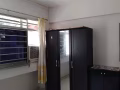 兀兰大牌844出租普通房间，月租1000。可住两人
