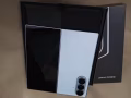 出一台9.9成新Samsung Fold 7 512gb.  颜色 mint折叠手机
