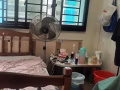 隔间小房，男生，有屋主，八分钟湖畔地铁站