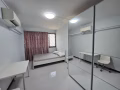 Simei, 四美 Blk 233 普通房，近地铁站，商场和学校