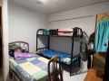 床位出租,BLK 442 choa chu kang ave.4 ,两女生合租,还有一个空位,高楼通风,本人是房东。