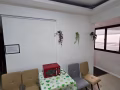 靠近丹拉美娜地铁站，单间一个人住1300，联系电话8402 3750