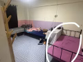 Toapayoh 普通房出租/搭房(女生）  找一位搭房女子  房裡目前有兩位  －間房三個住  租金500  走路5