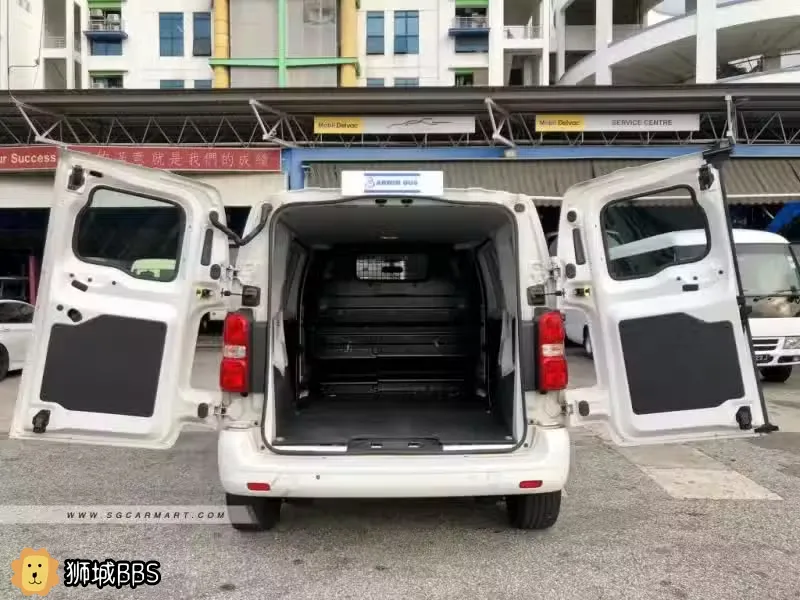 09/17丰田 toyota proace 2.0m (舒适级)柴油货车出售